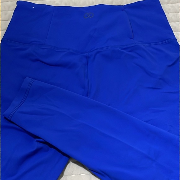 Blue leggings size L, never worn - Picture 3 of 3